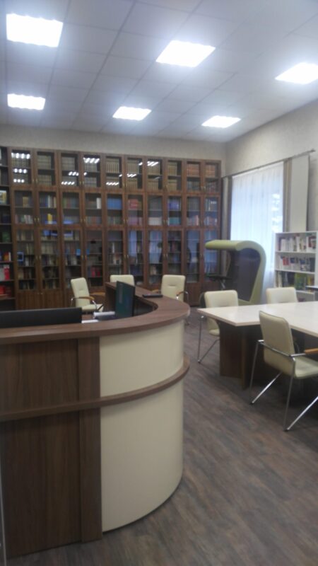 библиотека в Кемеровском государственном институте культуры